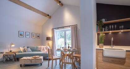 The Coach House - Lyth Valley by LetMeStay