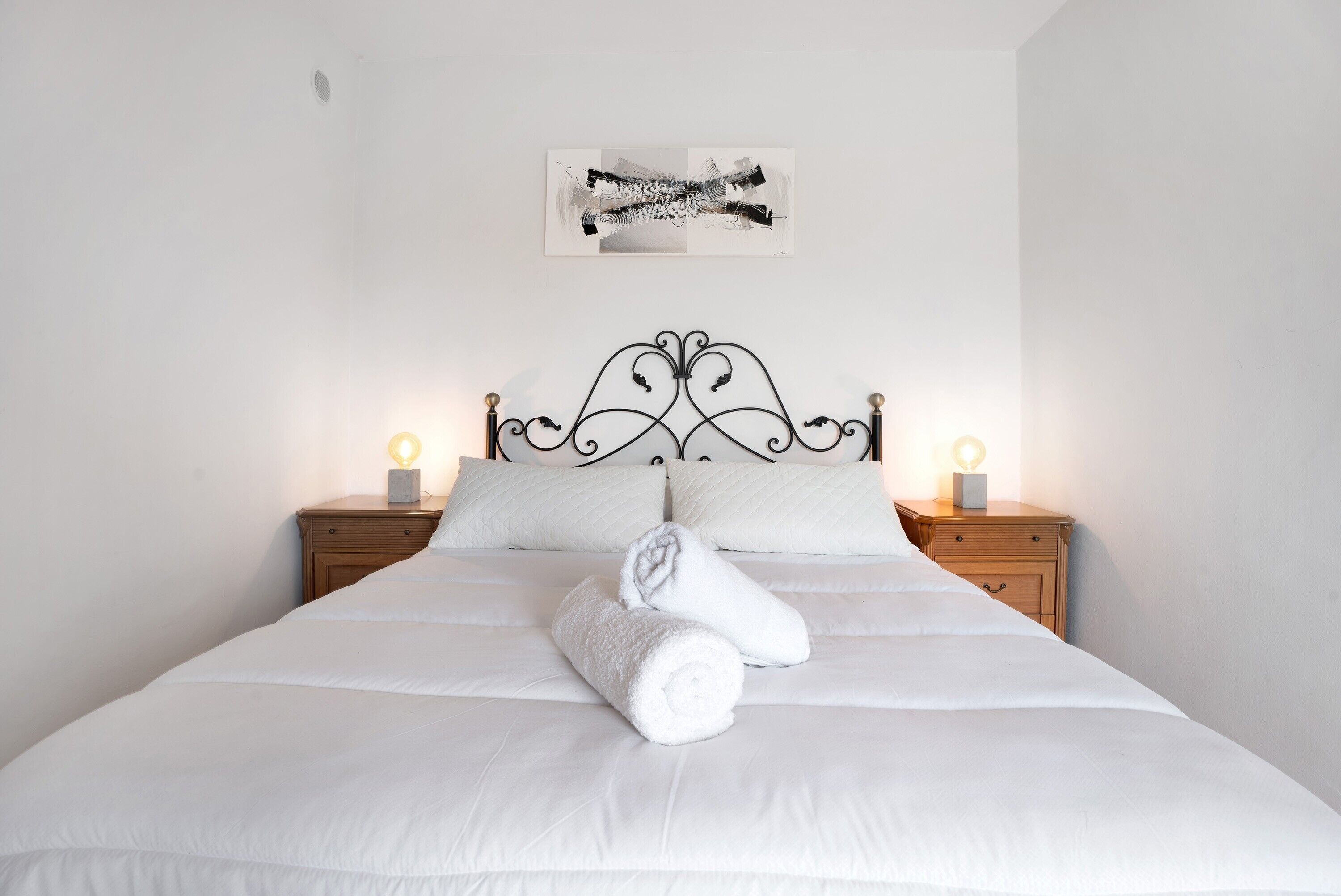 2 chambres, fer et planche à repasser, Wi-Fi gratuit, draps fournis