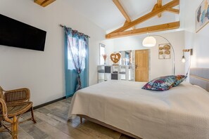 3 chambres, bureau, fer et planche à repasser, Wi-Fi gratuit