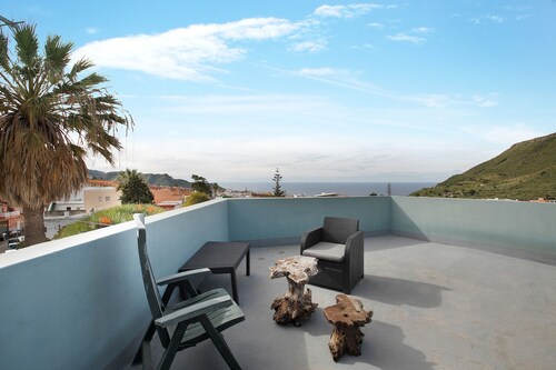 Vacation Studio 'La Zotea' with Mountain View and Wi-Fi