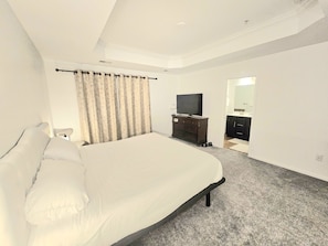 5 chambres, bureau, fer et planche à repasser, Wi-Fi gratuit