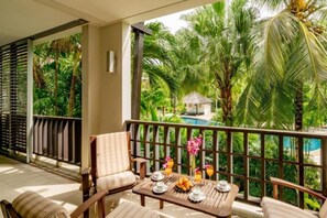 Property grounds - Bangtao Beach Garden (Choeng Thale)