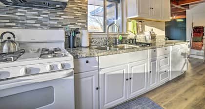 2 Mi to Reno Riverwalk: Modern Home