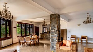Unclassified image, 2 of 127, button - Porto Koufo Resort (Sithonia)