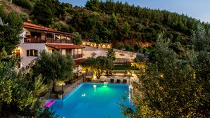 Unclassified image, 3 of 127, button - Porto Koufo Resort (Sithonia)