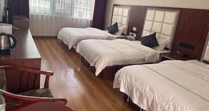 Kangma Weinasi Hotel