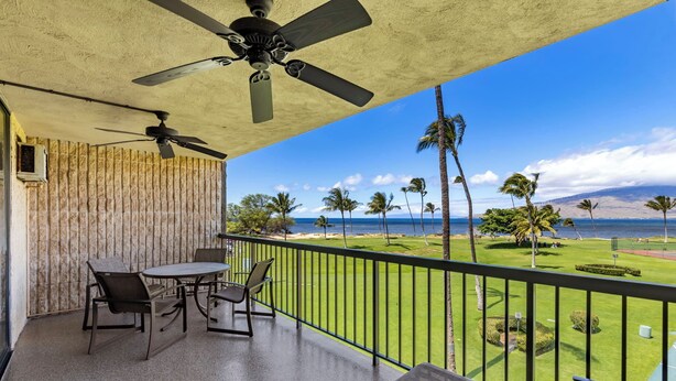 Outdoor dining - Maui Sunset Vacation Rentals A419 (Kihei)
