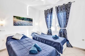 3 bedrooms, iron/ironing board, WiFi, bed sheets - Villa Matthias - Three Bedroom Villa, Sleeps 6 (Calp)