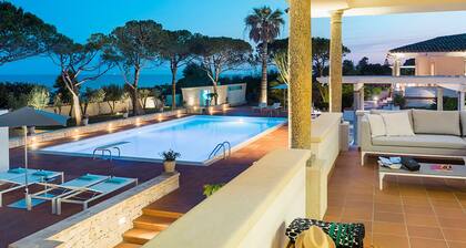 Villa Mary, luxurious villa in Sicily, 30 mt far from the sea