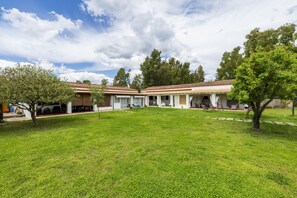 Exterior - Clear House with direct access to the beach (Marina San Gemiliano)