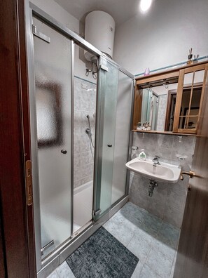 Hair dryer, towels - Clear House with direct access to the beach (Marina San Gemiliano)