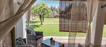 Clear House with direct access to the beach