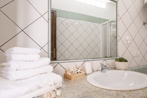 Free toiletries, hair dryer, towels - Casa Vivi ad Arbatax (Tortoli')