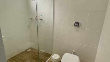 Bañera y ducha independientes, bañera de hidromasaje