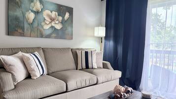 Smart TV, books