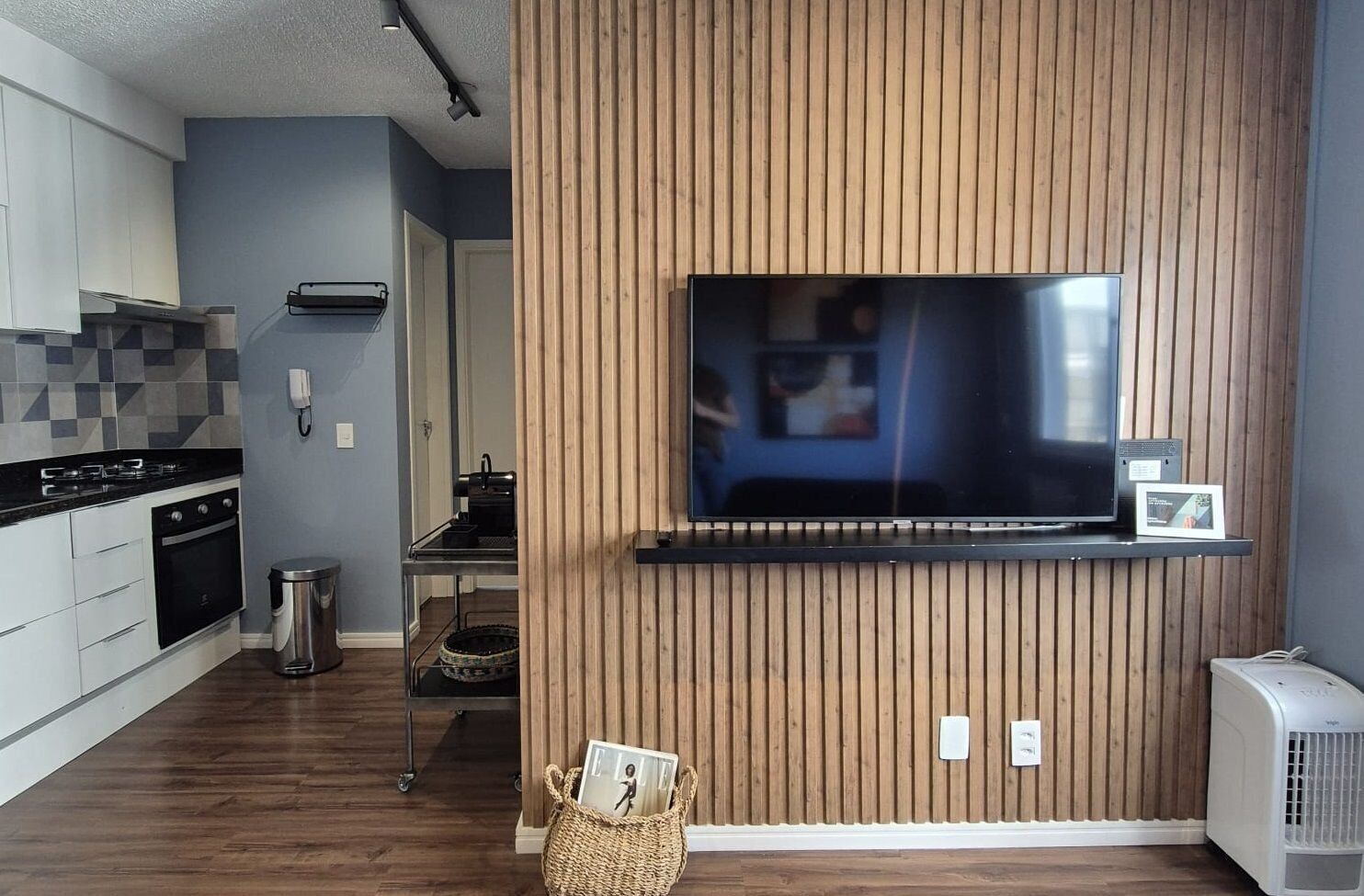 Basic Apartment | Private kitchen