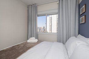 Apartamento básico | 2 quartos, Wi-Fi de cortesia