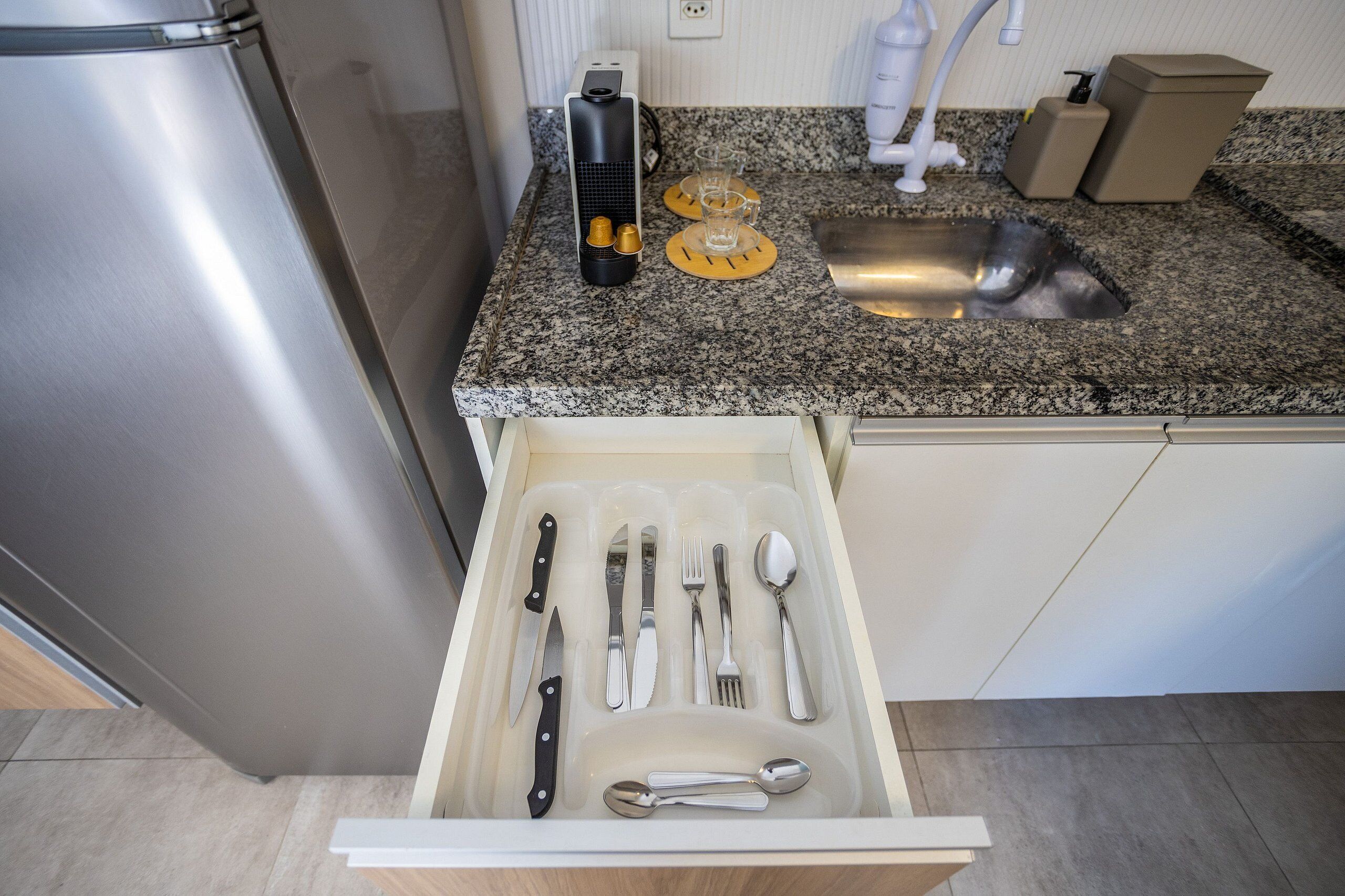 Basic Apartment | Interior