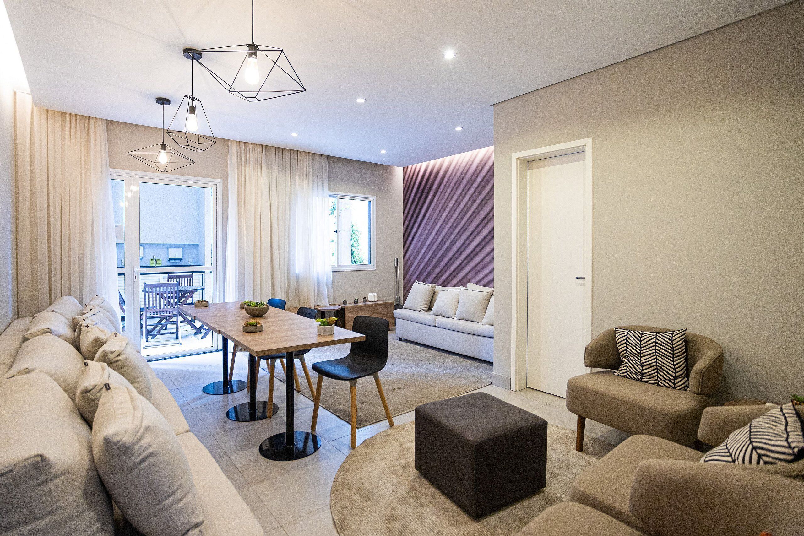 40-inch TV with satellite channels