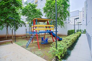 兒童遊樂區