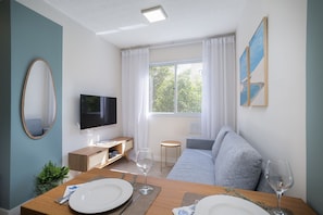 Basic Apartment | Living area