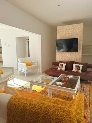 Smart TV, printers - Lagoon  (Apt1) Sea view, Garden, Terrace (Sint Maarten)