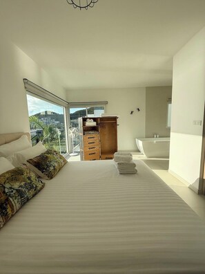 2 bedrooms, in-room safe, desk, iron/ironing board - Lagoon  (Apt1) Sea view, Garden, Terrace (Sint Maarten)