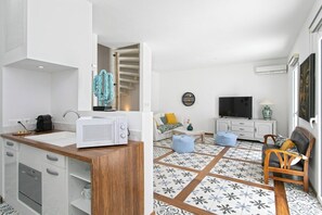 Interior - Delight (Apt4) - Amazing Sea View # 1 bedroom (Sint Maarten)