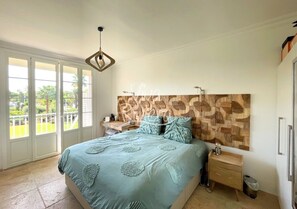 4 makuuhuonetta, silitysrauta/-lauta, Wi-Fi, vuodevaatteet