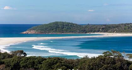 The Dunes Two bedroom apartment overlooking pool