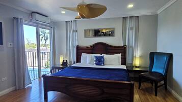 In-room safe, iron/ironing board, free WiFi, bed sheets