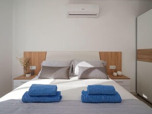 2 室のベッドルーム、アイロン / アイロン台、WiFi