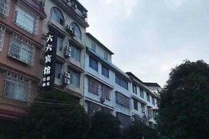 Exterior - Liuliu Hotel (Guanyang)