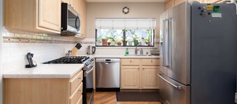 3BR Near Stanford, Bonus Room, No Cleaning Fee