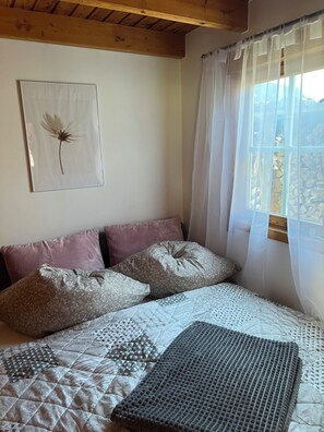 4 bedrooms