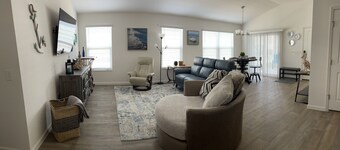 BRAND NEW  2 BDR 2 BTH w. Golf Cart - Half mile to EASTPORT