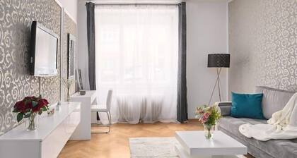 Helen Homestay Flora