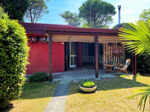 Semi-detached Villa Giulia in Bibione Pineda