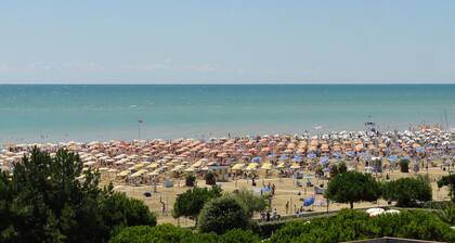 Semi-detached Villa Giulia in Bibione Pineda