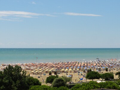 Semi-detached Villa Giulia in Bibione Pineda