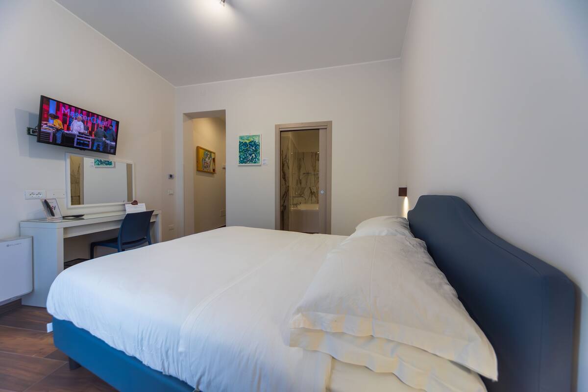 Suite | 1 slaapkamer, een minibar, een bureau, verduisterende gordijnen