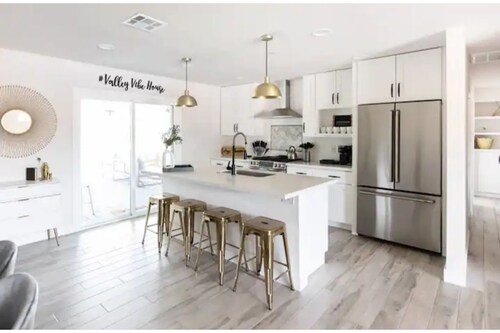 Valley Vibe House - OldTown Modern Paradise