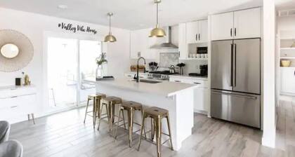 Valley Vibe House - OldTown Modern Paradise