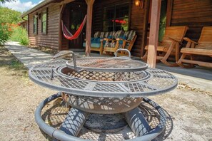 Terrace/patio - Outlet Premium/15 minutes away San Marcos/ Spring break on the river. (Martindale)