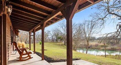 San Marcos Riverfront/Sleeps 18/2 acres