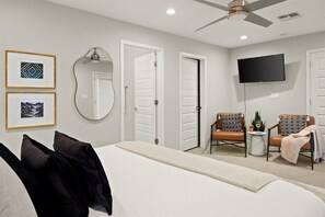 4 bedrooms, iron/ironing board, travel cot, free WiFi