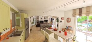 Dining - Rental Residence Peylon with swimming pool terrace garden patio in a quiet area (Flayosc)