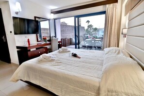 Room | Minibar, in-room safe, desk, blackout drapes - Galini Private Pool Suites with Sea View (Chania)