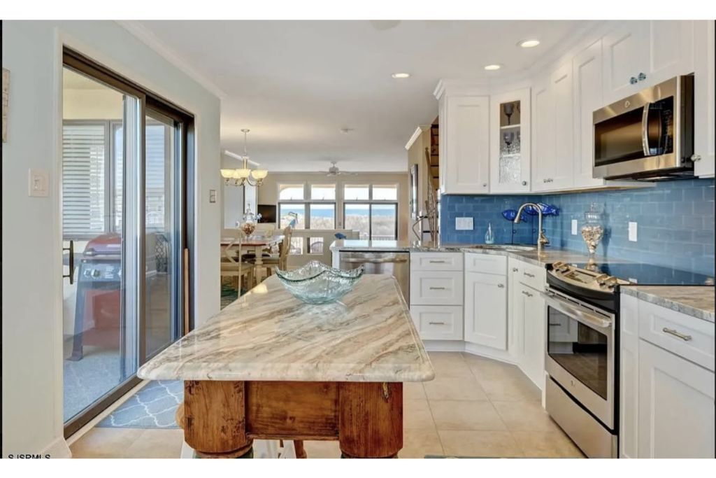 Direct Oceanfront 4BR Townhome 