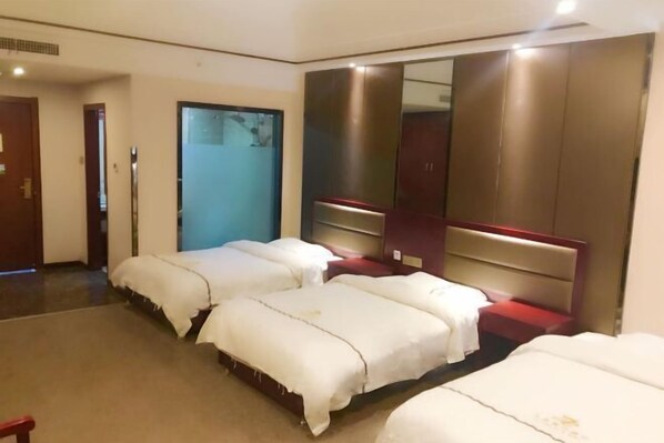 Room - Jiulong Holiday Hotel (Hami)